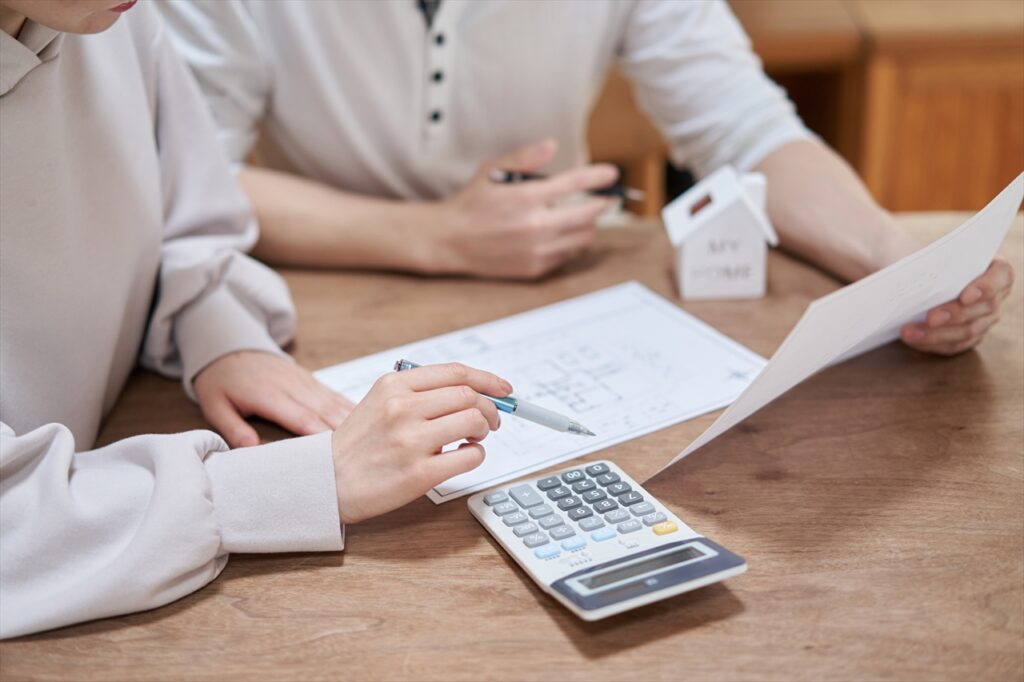 住宅購入を考える夫婦